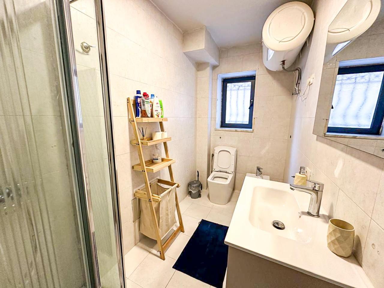 Grand Park 2Br Apartment 地拉那 外观 照片